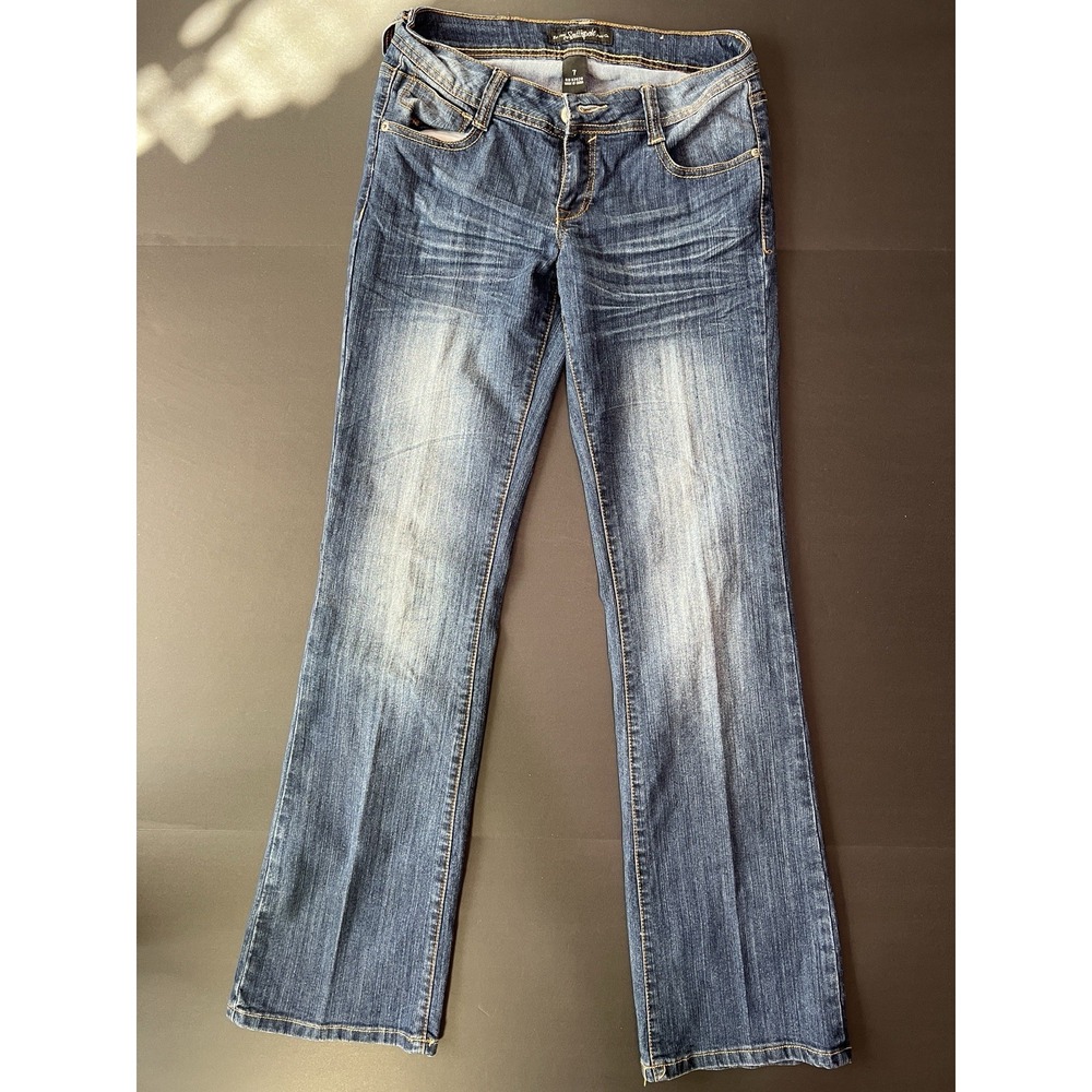 Vintage Southpole Jeans Women's Size 7 -‎ Bootcut - Y2K - Rhinestones / Gold